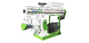 An biomass pellet production machine with big output.