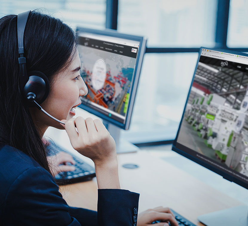 A RICHI salesperson is answering clients