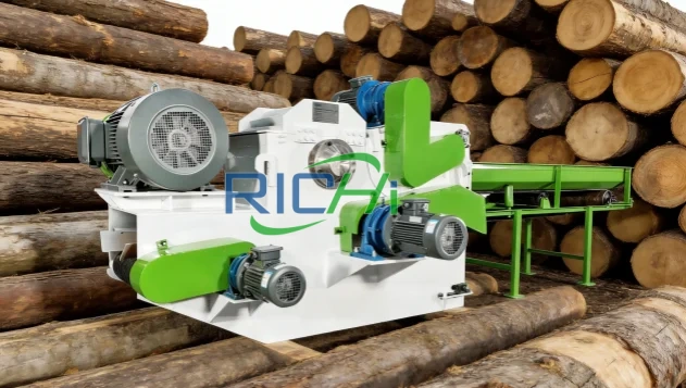 wood chipper and log